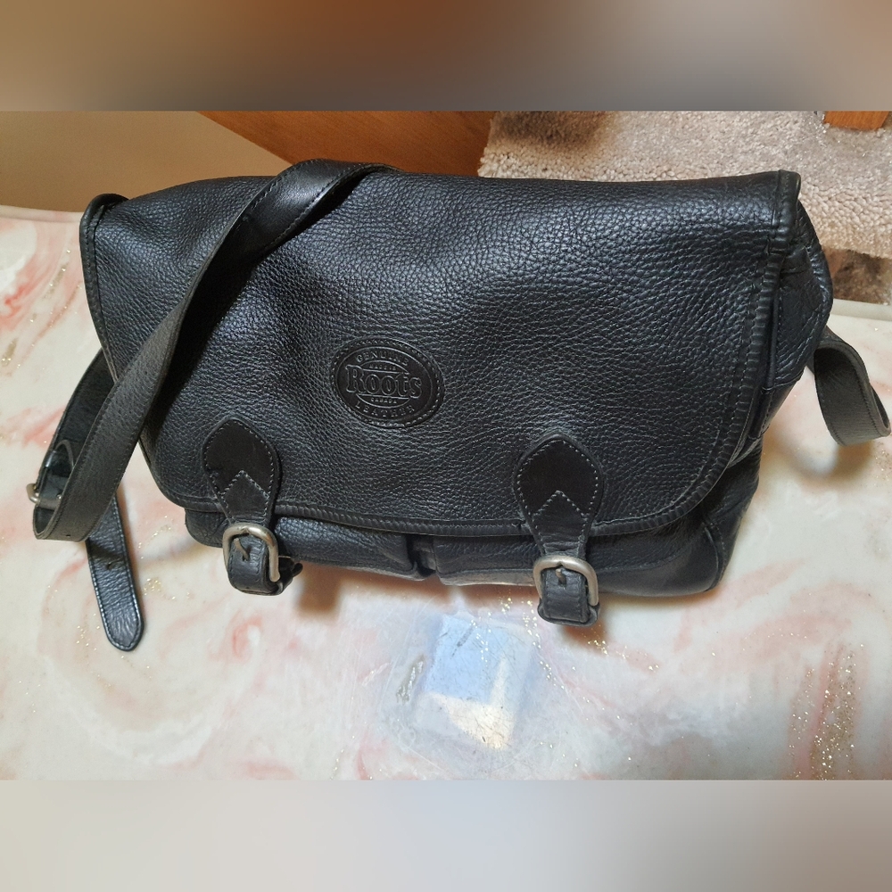 Roots Leather Messenger Bag